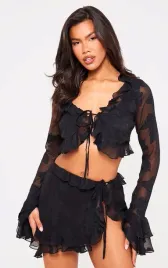 czarna-wiazana-spodniczka-w-kwiatki-prettylittlething-m