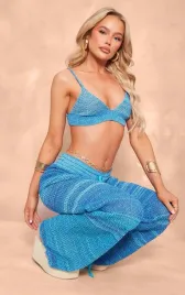 niebieski-biustonosz-na-ramiaczkach-prettylittlething-xxs