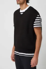 czarny-sweterkowy-bezrekawnik-review-s