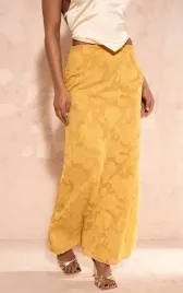 zolta-spodnica-maxi-prettylittlething-xs