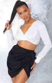 czarna-mini-spodnica-prettylittlething-l