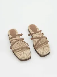 brazowe-espadryle-ze-sztucznego-zamszu-reserved-37