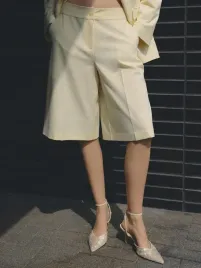 zolte-eleganckie-spodenki-do-kolana-mohito-s