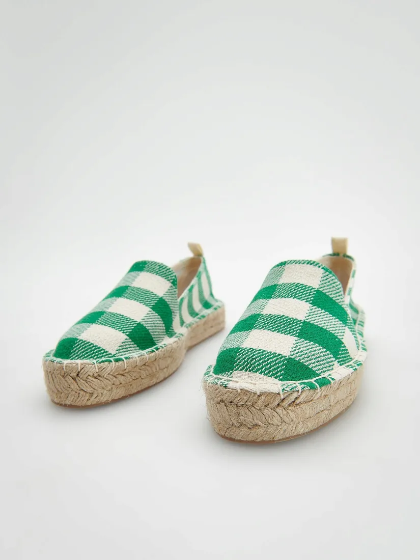 zielone-espadryle-w-krate-reserved-36