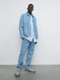 niebieskie-meskie-spodnie-jeansowe-z-przeszyciami-reserved-36