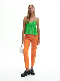 pomaranczowe-eleganckie-spodnie-damskie-z-wysokim-stanem-reserved-s