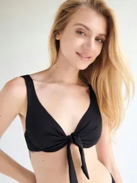 czarna-zapinna-gora-od-bikini-z-wiazaniem-z-przodu-reserved-38