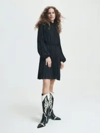 bialo-czarne-wzorzyste-kowbojki-reserved-38