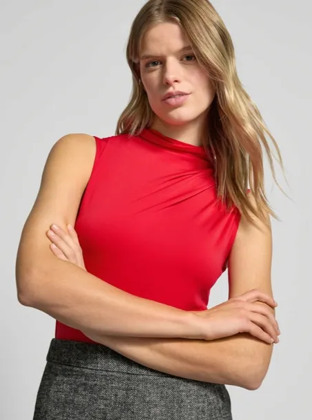 czerwony-top-madison-pieces-s-linia-regular