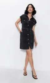 czarna-jeansowa-sukienka-z-krotkim-rekawem-warehouse-m