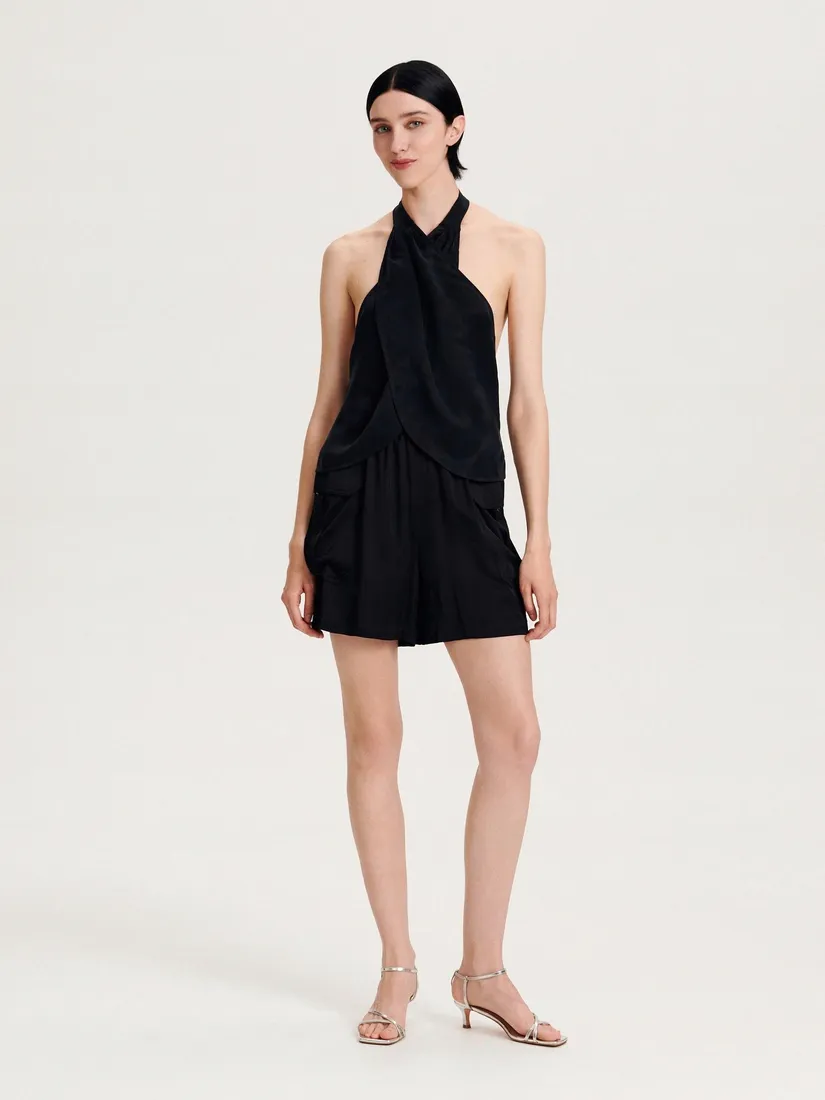 czarne-szorty-typu-cargo-reserved-s-stan-nowy