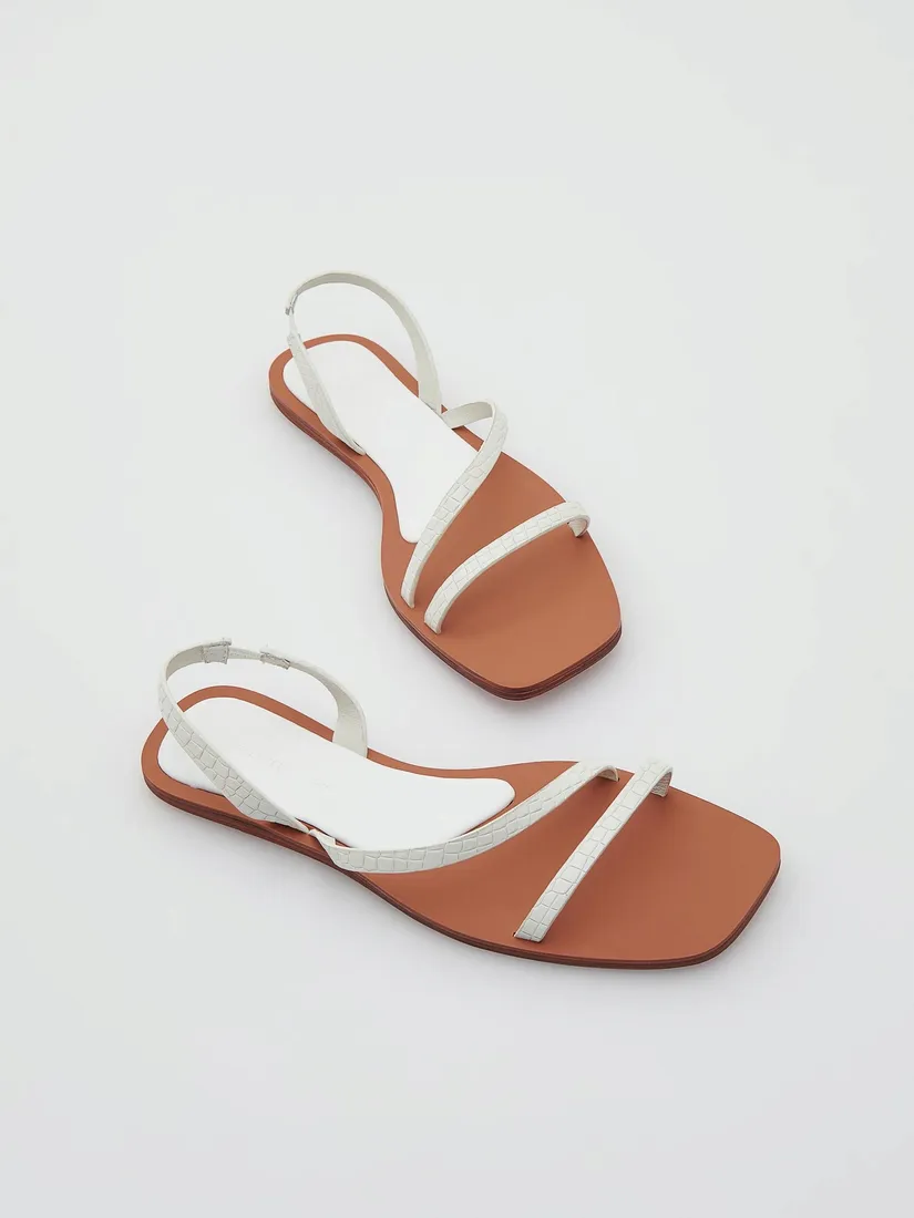 biale-skorzane-sandaly-reserved-38-stan-nowy