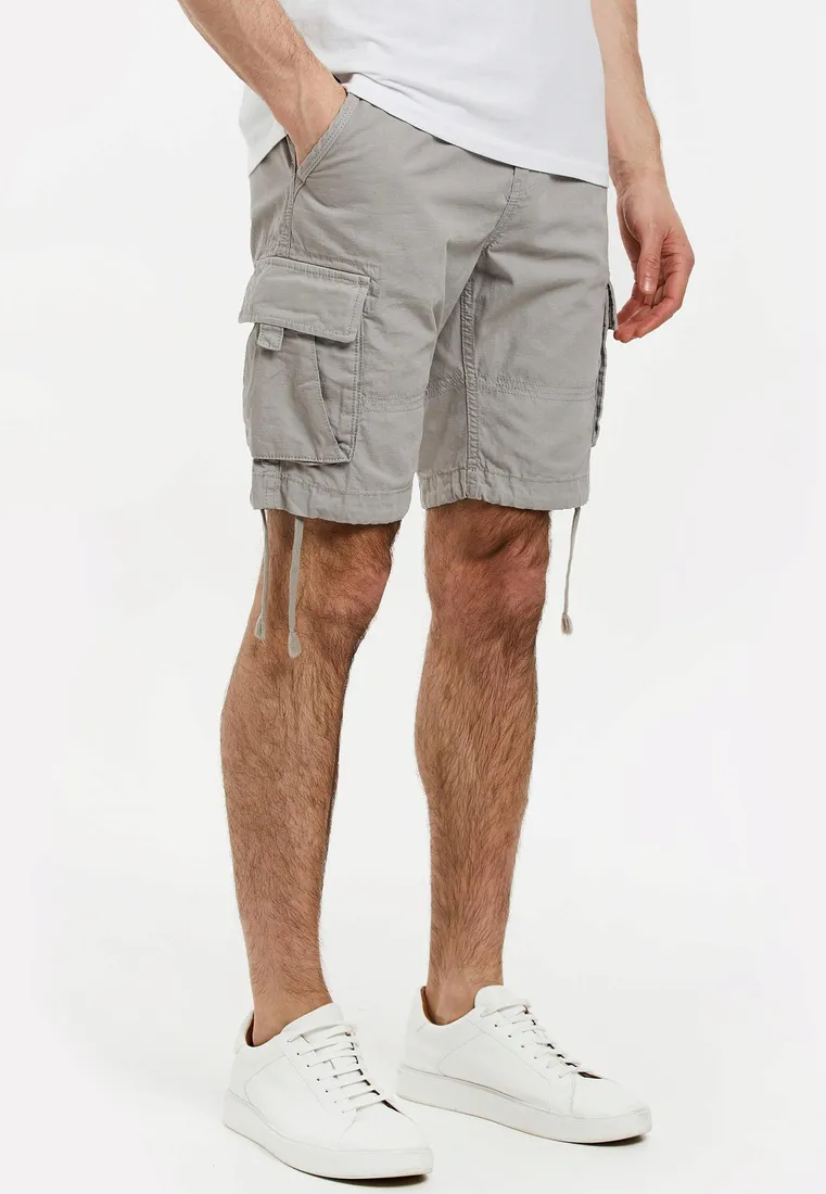 szare-spodenki-bojowki-manchester-threadbare-48-stan-nowy