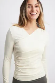 kremowa-bluzka-z-dlugim-rekawem-na-kd-xs