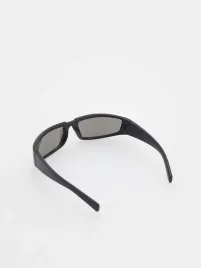 czarne-okulary-przeciwsloneczne-reserved-onesize