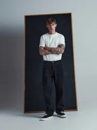 czarne-luzne-jeansy-reserved-s