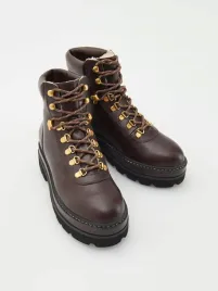 brazowe-botki-z-wiazaniem-reserved-37