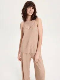 bezowa-koszulka-na-ramiaczkach-reserved-m