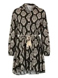 czarna-sukienka-z-paskiem-hailys-s