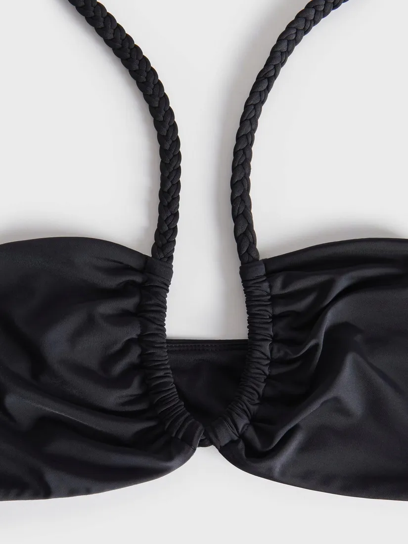 czarna-gora-od-bikini-reserved-s-stan-nowy