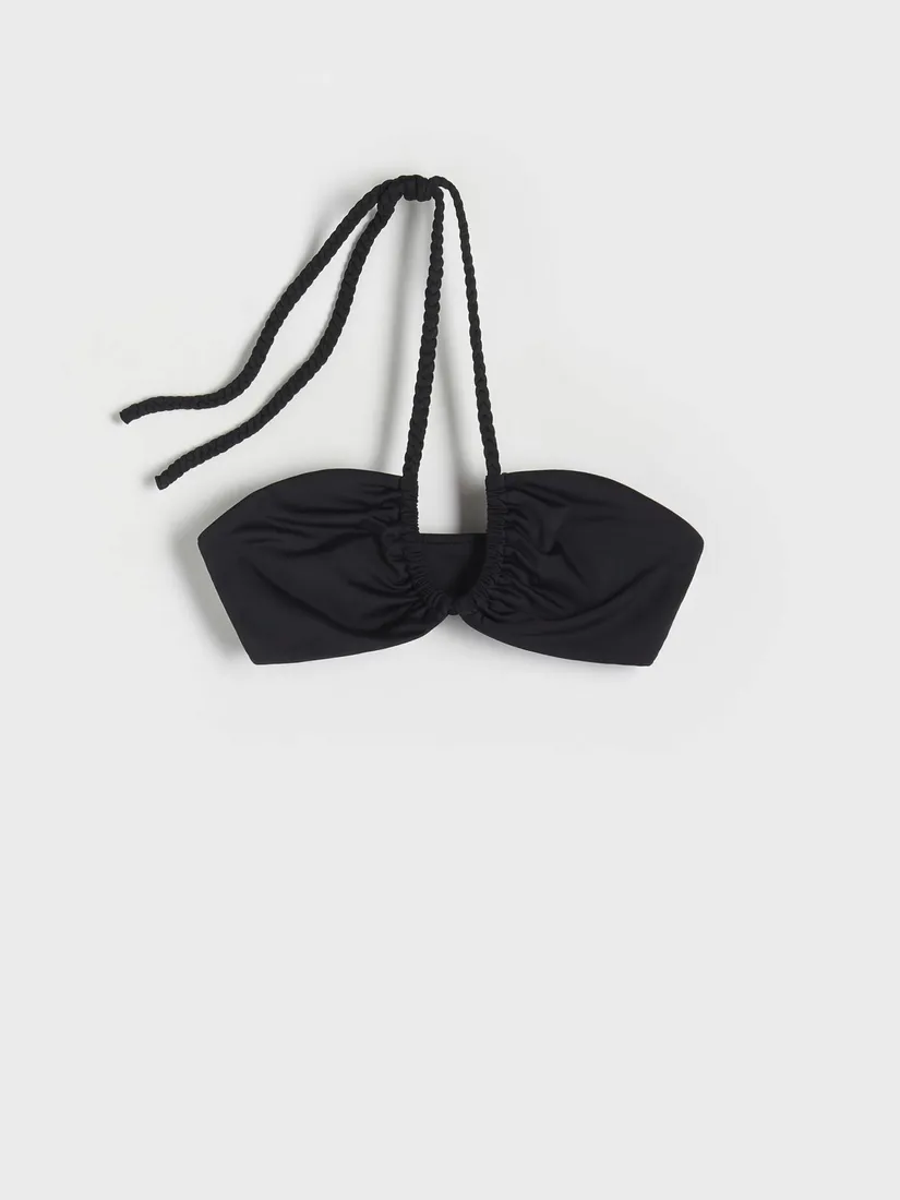 czarna-gora-od-bikini-reserved-s-stan-nowy