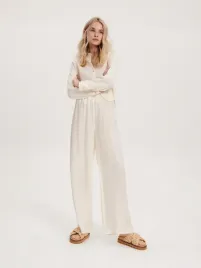 kremowe-luzne-spodnie-reserved-xxl