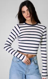 bialo-niebieska-koszulka-w-paski-nasty-gal-s