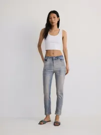 niebieskie-spodnie-jeansowe-slim-mid-rise-reserved-s