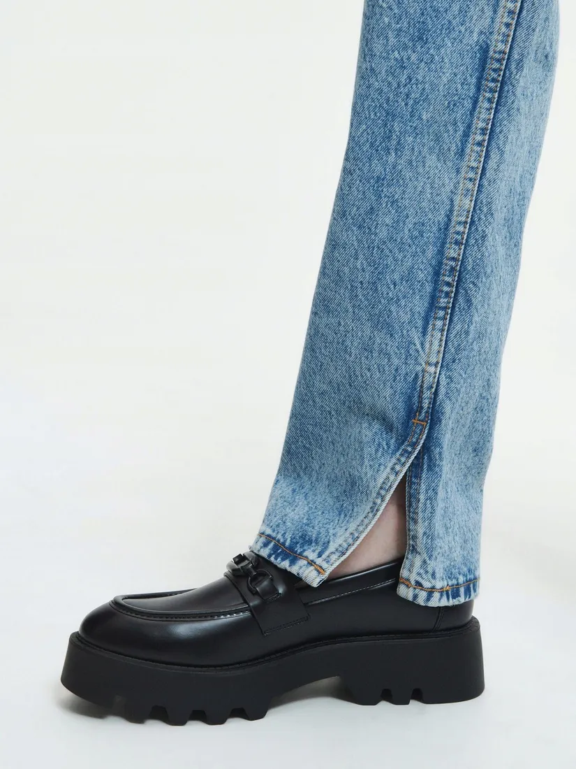 niebieskie-proste-jeansy-reserved-m