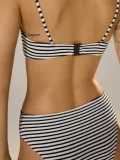 bialo-niebieska-gora-od-bikini-reserved-s-rozmiar-s