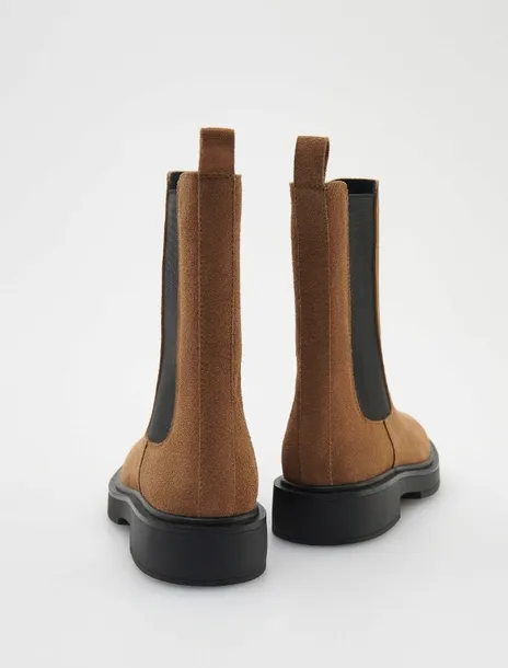 brazowe-skorzane-botki-reserved-37-marka-reserved