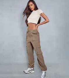 brazowe-spodnie-typu-cargo-misspap-m