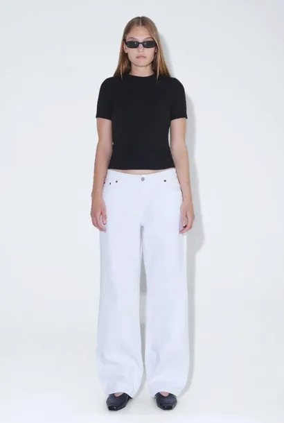 biale-jeansy-relaxed-dr-denim-27-32-kolor-bialy