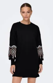 czarna-sukienka-ze-zdobieniami-only-l