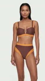 brazowy-mocno-wyciety-dol-od-bikini-z-kontrastowa-lamowka-karen-millen-s