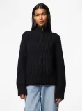 czarny-sweter-z-polgolfem-pieces-m