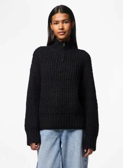 czarny-sweter-z-polgolfem-pieces-m-stan-nowy