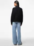 czarny-sweter-z-polgolfem-pieces-m-linia-regular