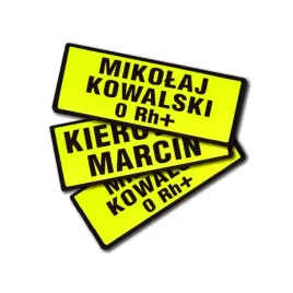 imiennik-tlo-yellow-fluo-1-3-linijki-tekstu-na-rzepie-13-x-5-cm