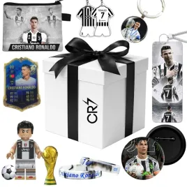 zestaw-kibica-cristiano-ronaldo-juventus-turyn-prezentowy-12-el-koszulka