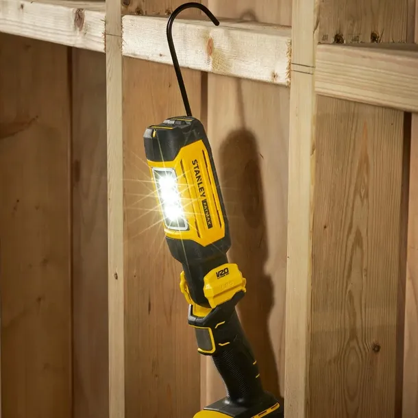 stanley-lampa-v20-sfmcl050b-stan-nowy-kod-producenta-sfmcl050b-xj