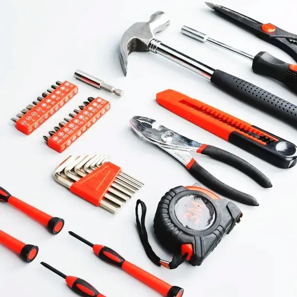 zestaw-narzedziowy-kluczy-nasadowych-bity-nasadki-torx-grzechotka-40el-marka-kraftanddele