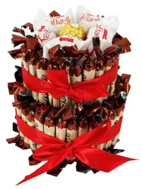 tort-ze-slodyczy-tort-na-prezent-kosz-na-urodziny-imieniny-box-prezentowy