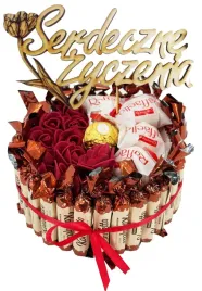 tort-ze-slodyczy-tort-na-prezent-kosz-na-urodziny-imieniny-rocznica