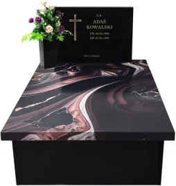 nagrobek-kompozytowy-z-grawerem-wazonemornagrobek-dzieciecy-urnowy-90x60cm