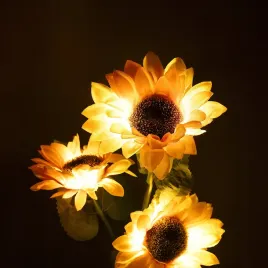 ozdobne-ogrodowe-lampki-solarne-rebel-slonecznik