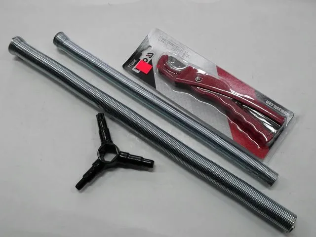 yato-obcinak-do-rur-pcv-yt-2230-maksymalna-srednica-rury-35-mm