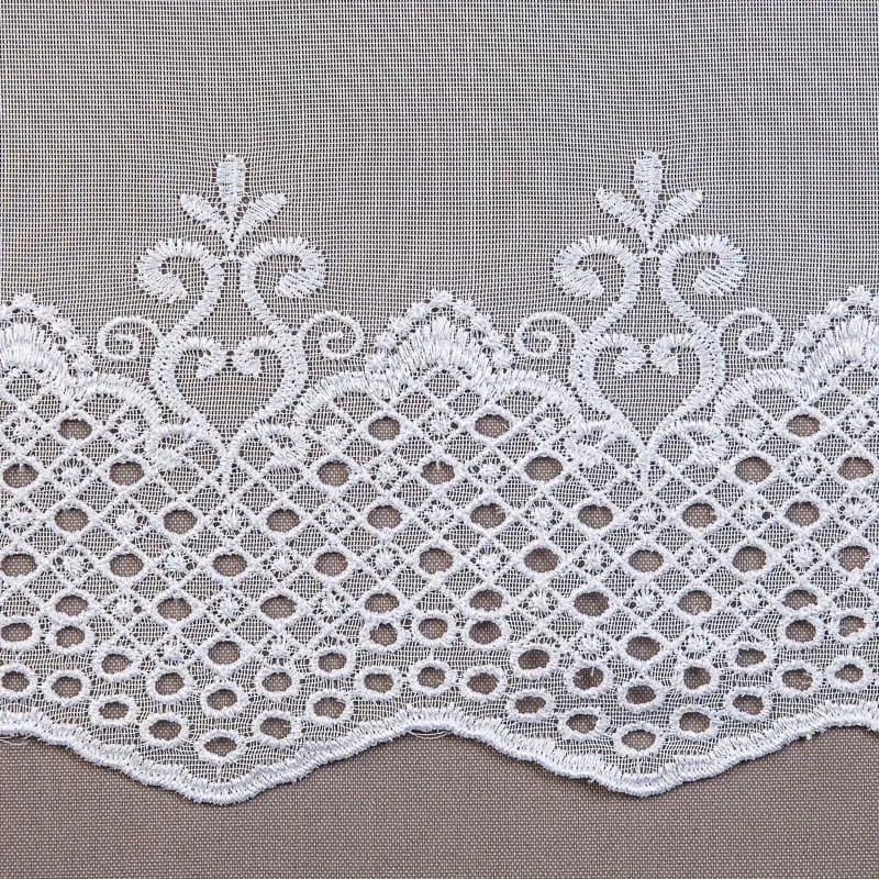 firana-z-haftem-300-cm