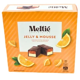 pianka-o-smaku-waniliowym-z-galaretka-pomaranczowa-w-czekoladzie-400g