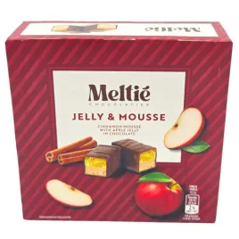 pianka-o-smaku-cynamonowym-z-galaretka-o-smaku-jablkowym-w-czekoladzie-400g